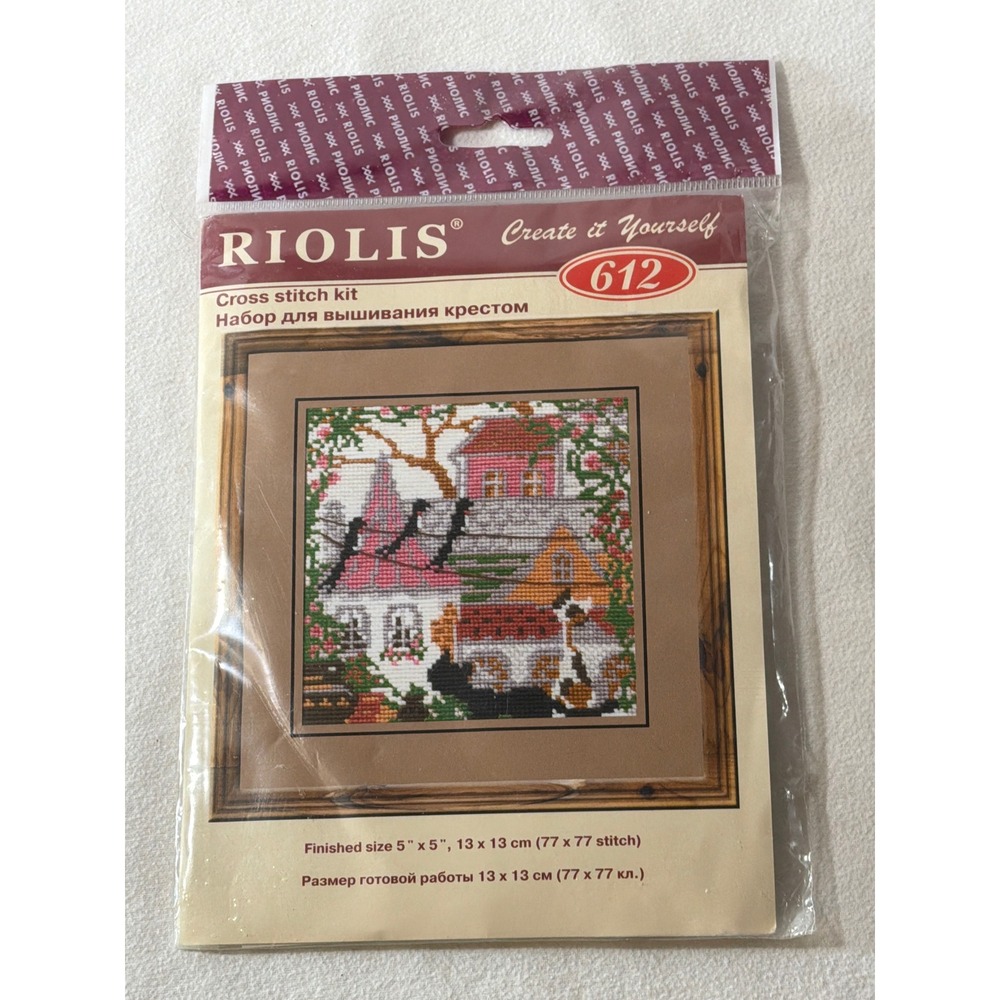 Riolis Cross Stitch Kit 612 Village Landscape 5x5 Inch Wool Acrylic Yarn New